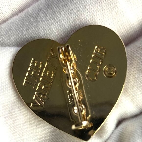 Vintage Variety Club Gold Tone Heart Brooch Pins Lot of 4 - Picture 10 of 14